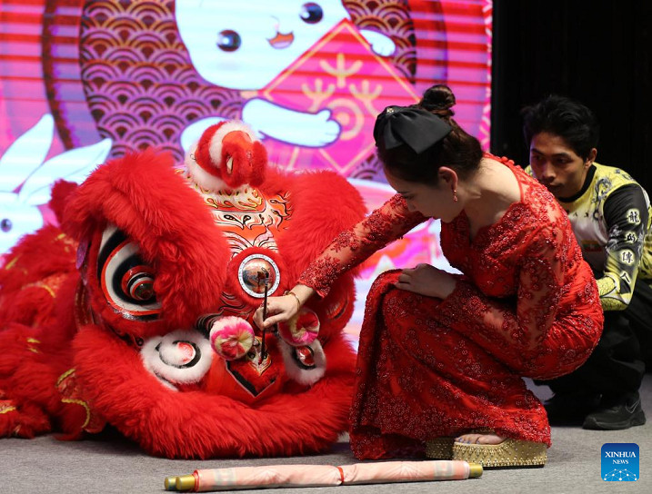 Hình ảnh không khí Tết Nguyên đán tràn ngập châu Á Hình ảnh không khí Tết Nguyên đán tràn ngập châu Á