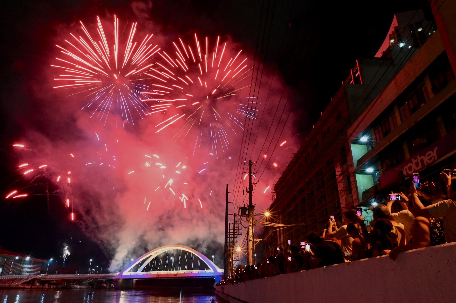 Thế giới hân hoan đón năm mới Quý Mão 2023 Thế giới hân hoan đón năm mới Quý Mão 2023