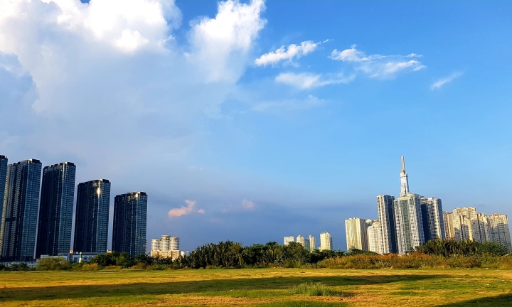 Thị trường bất động sản năm 2024: Cơ hội lớn từ phân khúc nhà ở dưới 2,5 tỷ đồng Thị trường bất động sản năm 2024: Cơ hội lớn từ phân khúc nhà ở dưới 2,5 tỷ đồng