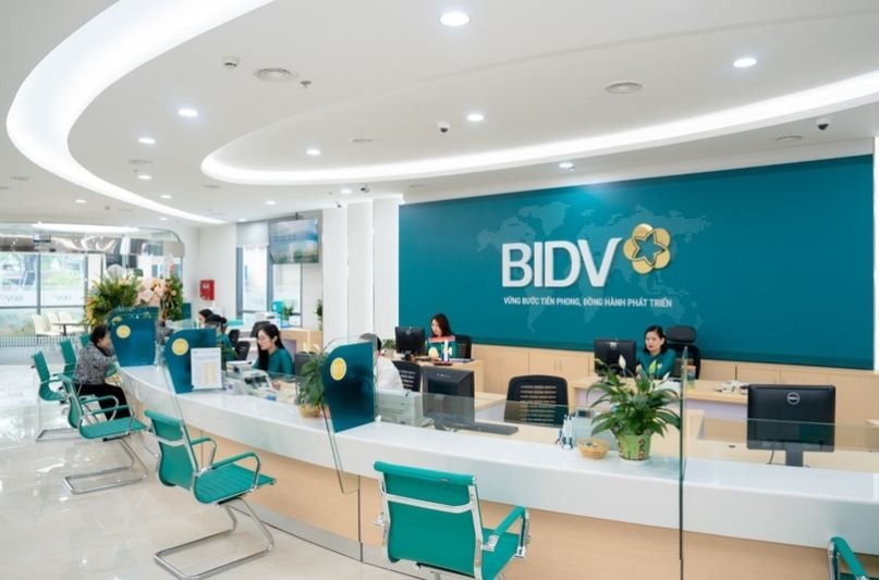 Tin ngân hàng ngày 13/1: Tăng trưởng lợi nhuận ngân hàng trung bình từ 15-17% năm 2024 Tin ngân hàng ngày 13/1: Tăng trưởng lợi nhuận ngân hàng trung bình từ 15-17% năm 2024