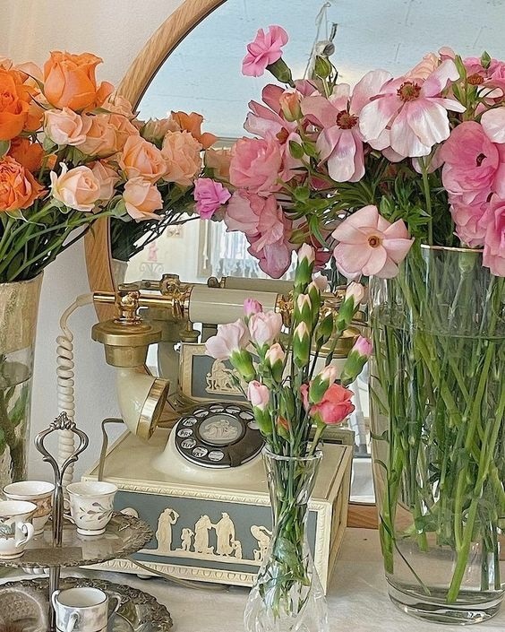 Tử vi 12 con giáp ngày 30/1/2024: Tuổi Dậu quý nhân chỉ lối, tuổi Mùi sự nghiệp khó khăn