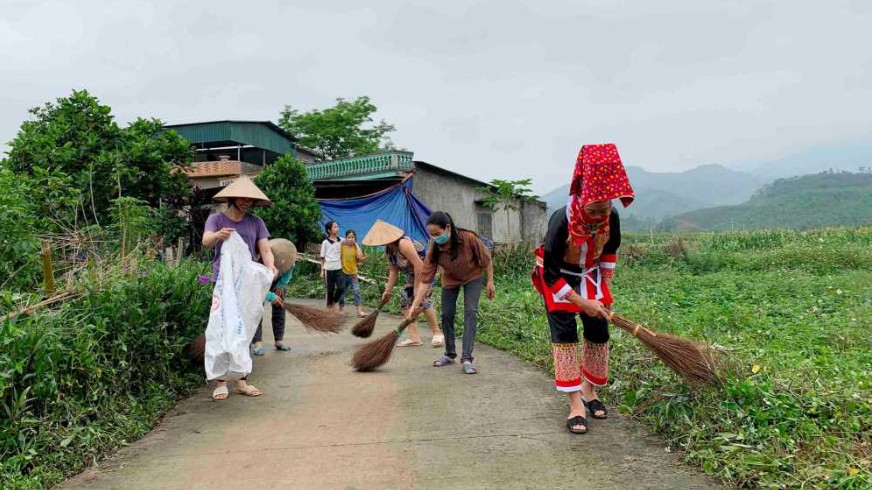 Quảng Ninh chú trọng cải thiện vệ sinh môi trường vùng nông thôn và miền núi