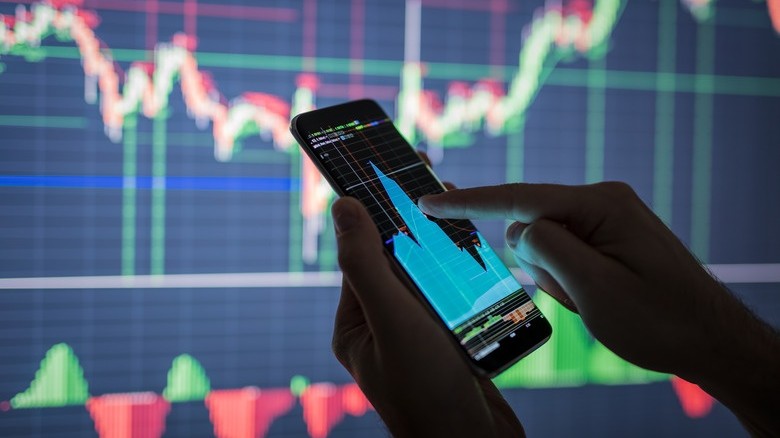 Nhận định thị trường chứng khoán ngày 14/1: Hạn chế mua đuổi