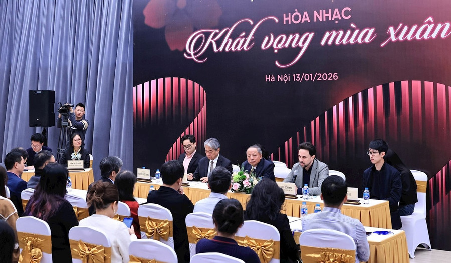 Hòa nhạc đặc biệt chào mừng Đại hội đại biểu toàn quốc lần thứ XIV của Đảng