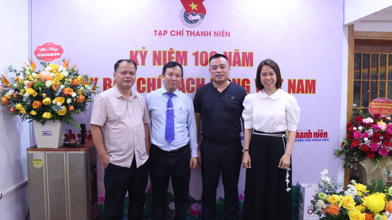 Chào năm mới 2026: Tạp chí Thanh niên cùng tuổi trẻ Việt Nam tự hào, vững tin theo Đảng