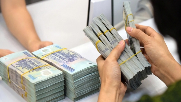 Điểm tin ngân hàng ngày 19/1: Loạt ngân hàng đẩy lãi suất vượt mốc 8%