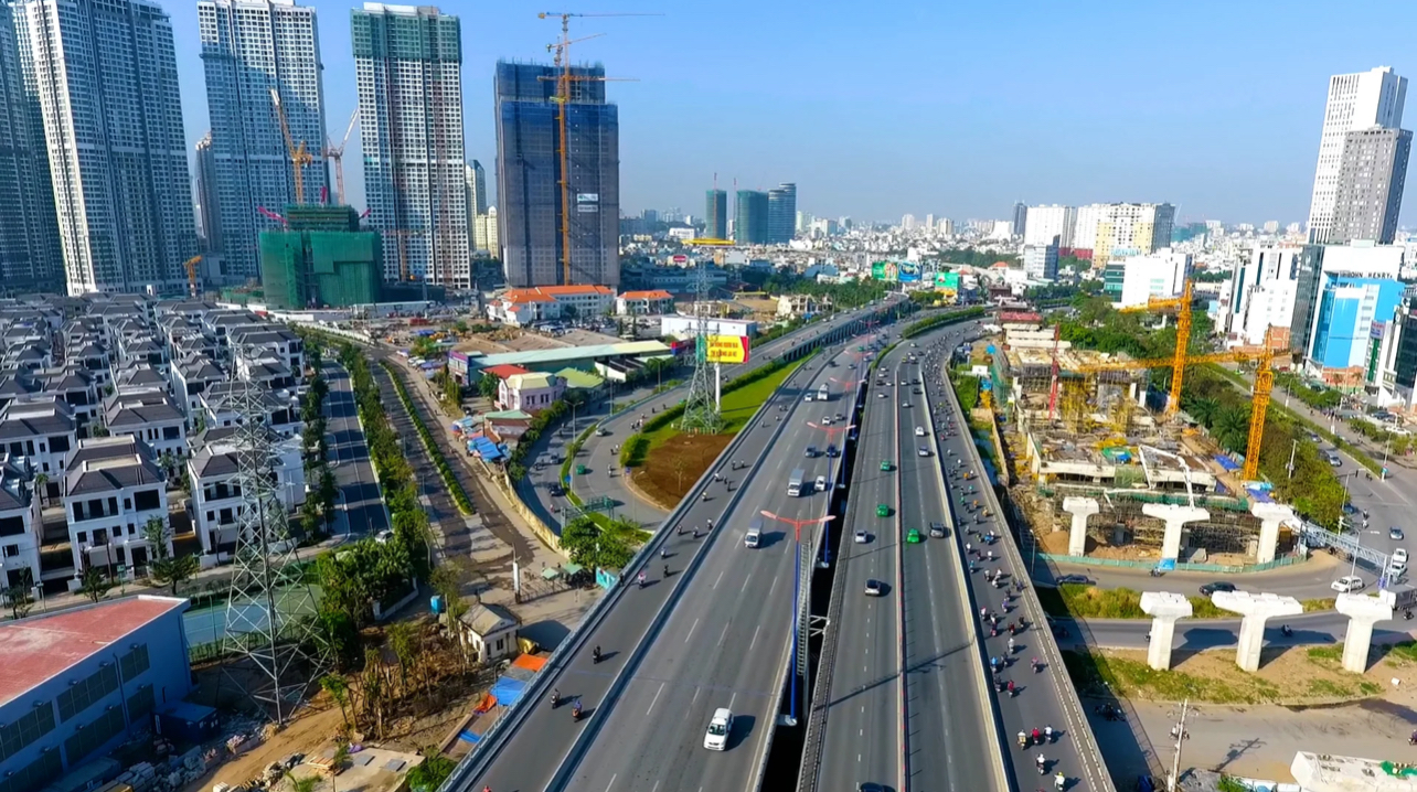 Đầu tư hạ tầng và bài toán tăng trưởng dài hạn của kinh tế Việt Nam