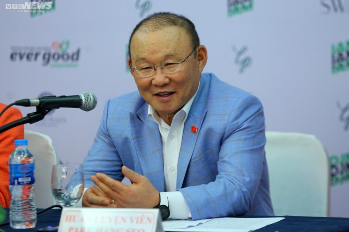 Ông Park Hang Seo: Tôi là HLV bóng đá hạnh phúc nhất thế giới suốt 5 năm qua Ông Park Hang Seo: Tôi là HLV bóng đá hạnh phúc nhất thế giới suốt 5 năm qua - 1