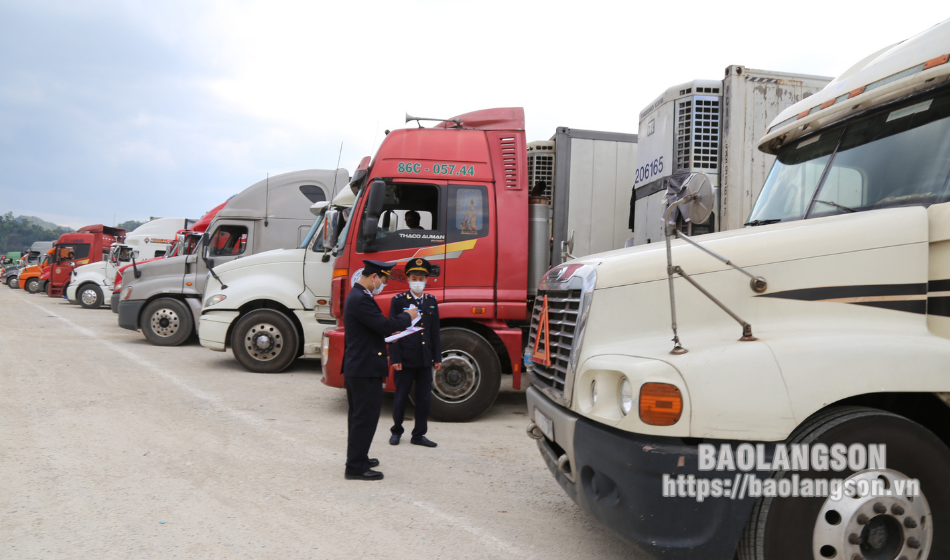 Sắc xuân nơi cửa khẩu Sắc xuân nơi cửa khẩu