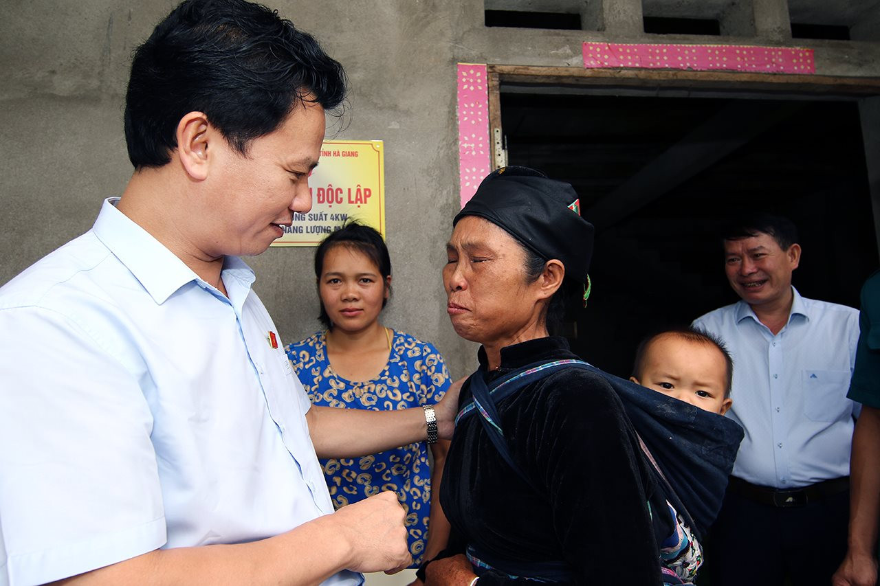 Bộ trưởng Bộ Tài nguyên và Môi trường Đặng Quốc Khánh: Đoàn kết, phát huy trí tuệ, kiến tạo vì một Việt Nam phát triển xanh, bền vững Bộ trưởng Bộ Tài nguyên và Môi trường Đặng Quốc Khánh: Đoàn kết, phát huy trí tuệ, kiến tạo vì một Việt Nam phát triển xanh, bền vững