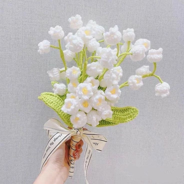 Tử vi 12 con giáp ngày 19/2/2024: Tuổi Tuất bất đồng quan điểm, tuổi Sửu tài lộc vượng phát