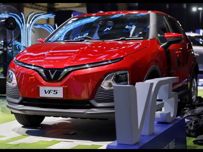 VinFast hâm nóng cuộc đua ô tô điện ở Indonesia VinFast hâm nóng cuộc đua ô tô điện ở Indonesia