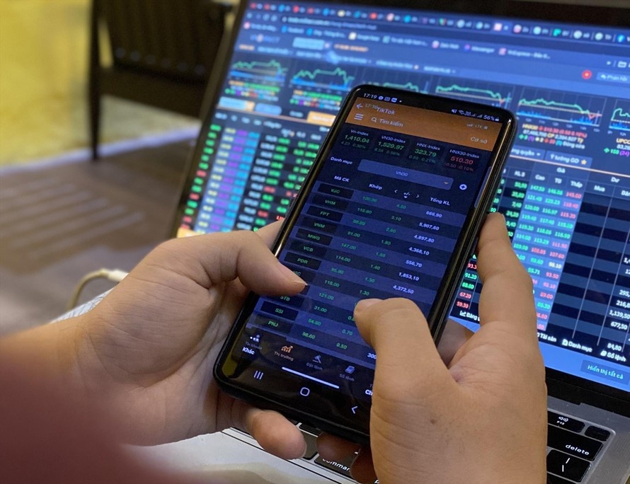 Nhận định phiên giao dịch ngày 26/2: Chờ nhịp hồi phục của thị trường