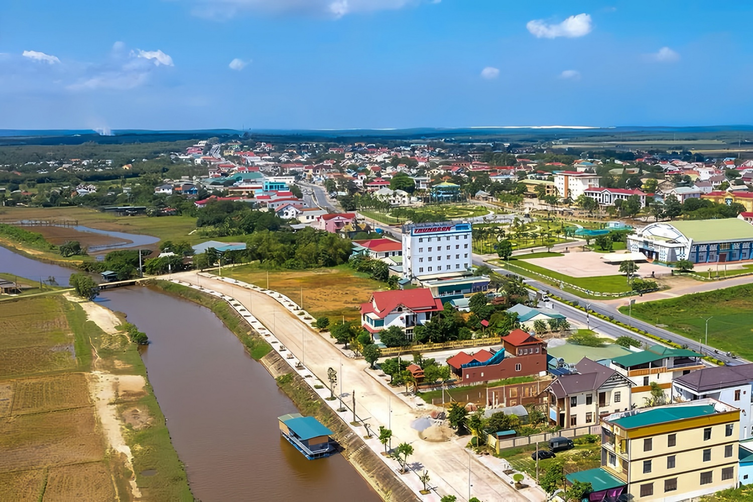 Điểm tin xây dựng - bất động sản ngày 4/2: Đấu giá đất tại nhiều địa phương ngay sau Tết Nguyên đán 2025 Điểm tin xây dựng - bất động sản ngày 4/2: Đấu giá đất tại nhiều địa phương ngay sau Tết Nguyên đán 2025