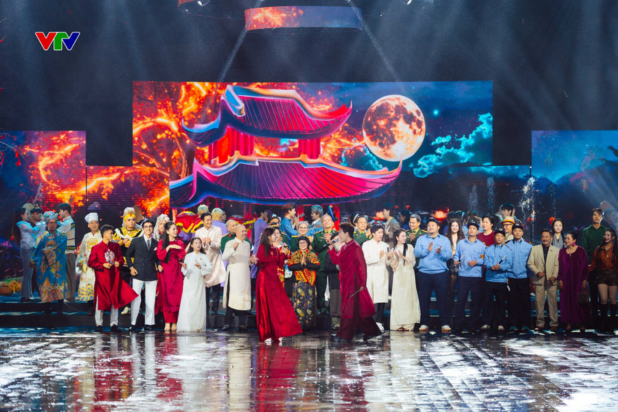 Hà Trần, Văn Mai Hương đong đầy cảm xúc trong đêm nhạc đặc biệt chào Xuân