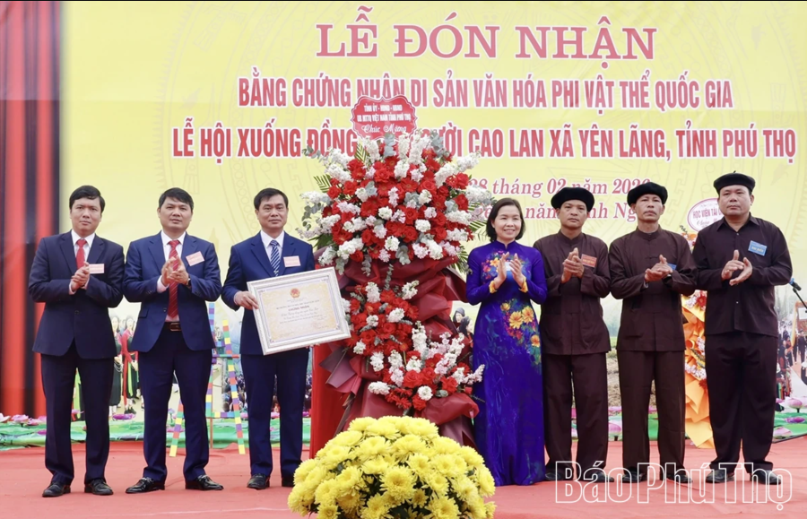 Lễ hội Xuống Đồng người Cao Lan được công nhận Di sản văn hóa quốc gia Lễ hội Xuống Đồng người Cao Lan được công nhận Di sản văn hóa quốc gia