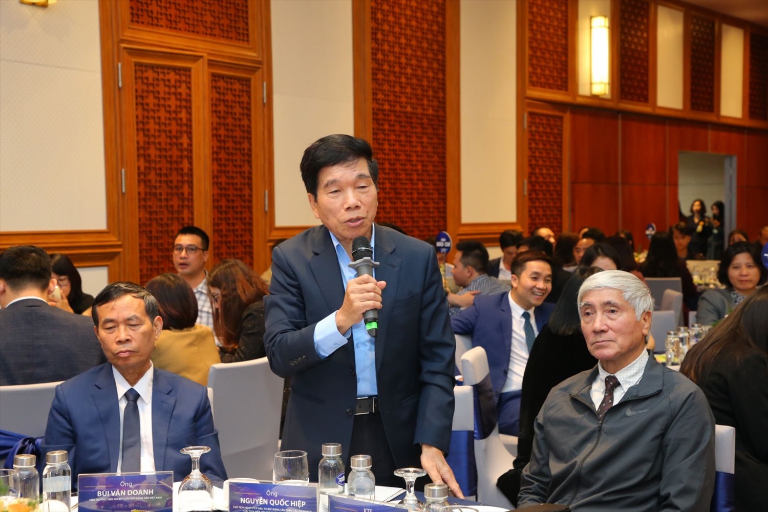 Bất động sản sẽ gặp khó trong bao lâu? Bất động sản sẽ gặp khó trong bao lâu?