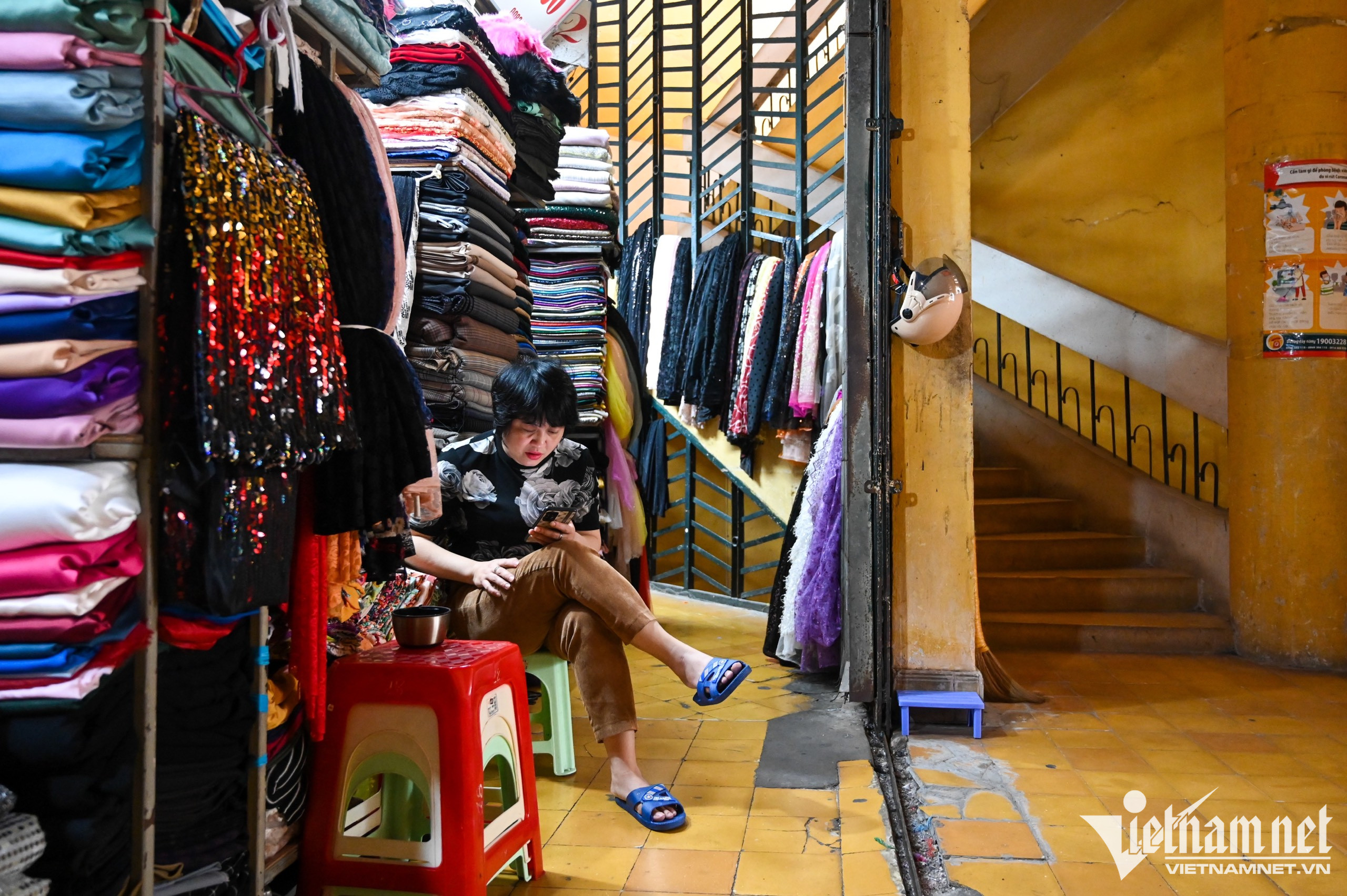 Hai khu chợ nổi tiếng của Hà Nội ế khách chưa từng thấy