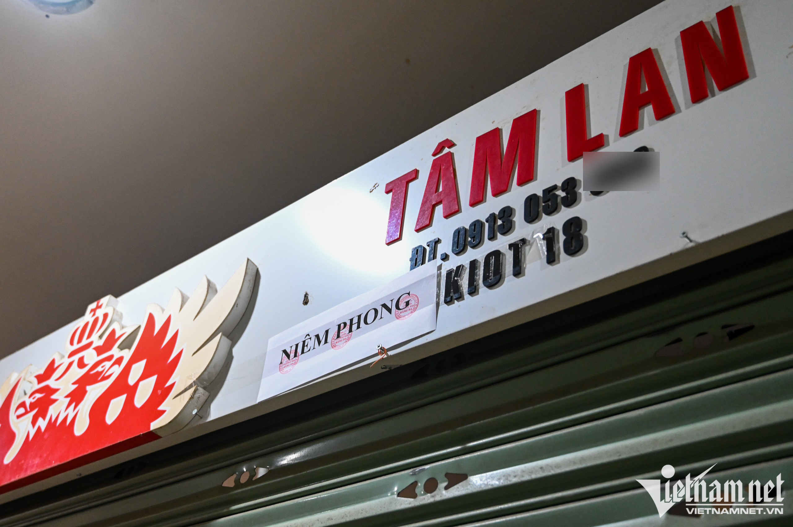 Hai khu chợ nổi tiếng của Hà Nội ế khách chưa từng thấy