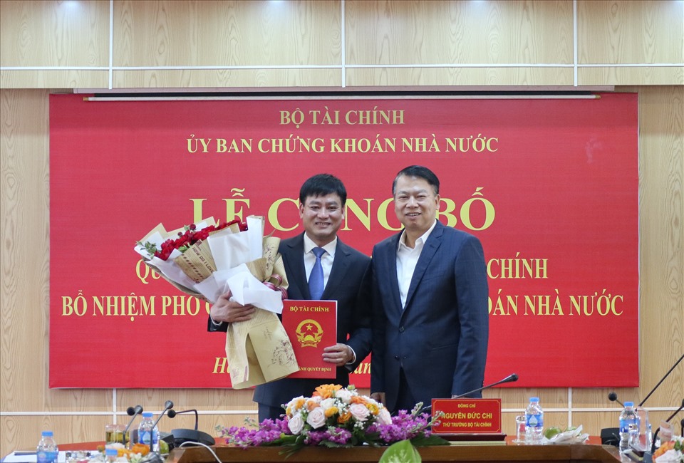 Bổ nhiệm ông Hoàng Văn Thu làm Phó Chủ tịch Uỷ ban Chứng khoán