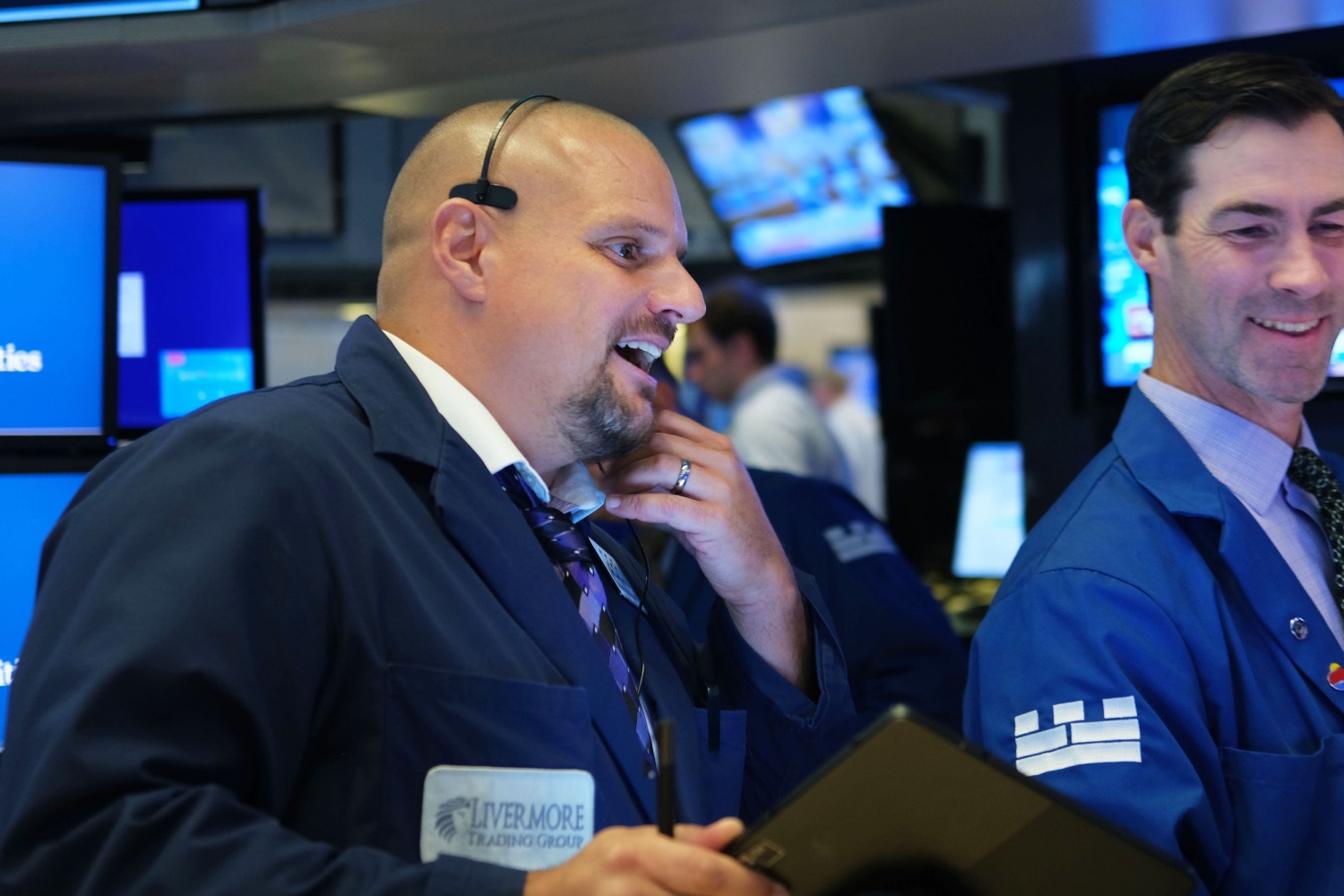 Thị trường chứng khoán thế giới ngày 22/3: Cổ phiếu ngân hàng kéo chứng khoán Mỹ tăng điểm