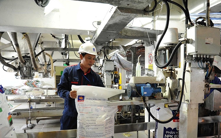 Giá phân bón hôm nay 27/3: Chờ đợi thông tin từ thị trường