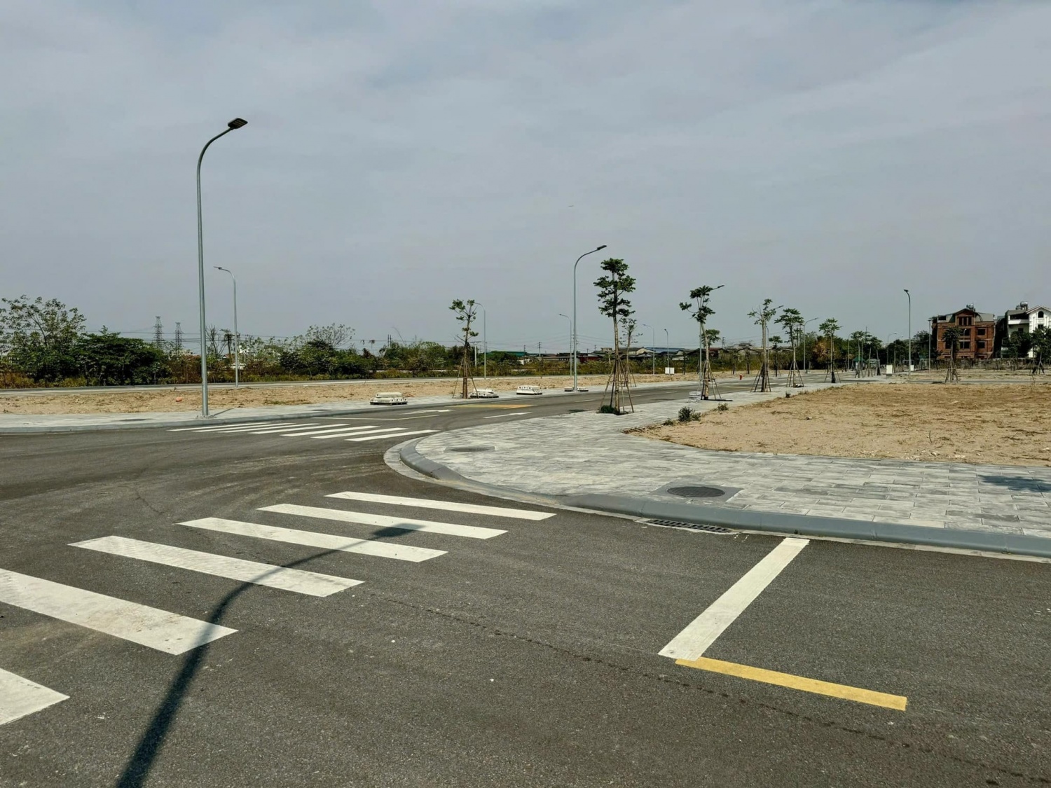 Điểm tin xây dựng - bất động sản ngày 7/3: Dự án Tokyo Tower đến bao giờ mới bàn giao cho dân?