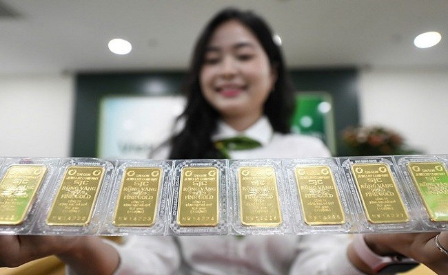 Giá vàng hôm nay 8/3 quay đầu tăng 1,2 triệu đồng/lượng