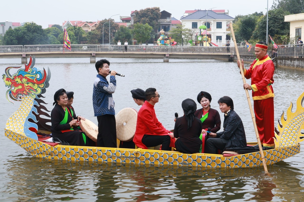 Rộn Ràng Tiếng Hát Quan Họ Giữa Lòng Kinh Bắc: Lễ Hội Chùa Kim Sơn – Làng Quả Cảm
