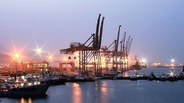 Trung tâm dầu mỏ Fujairah trở lại hoạt động bình thường