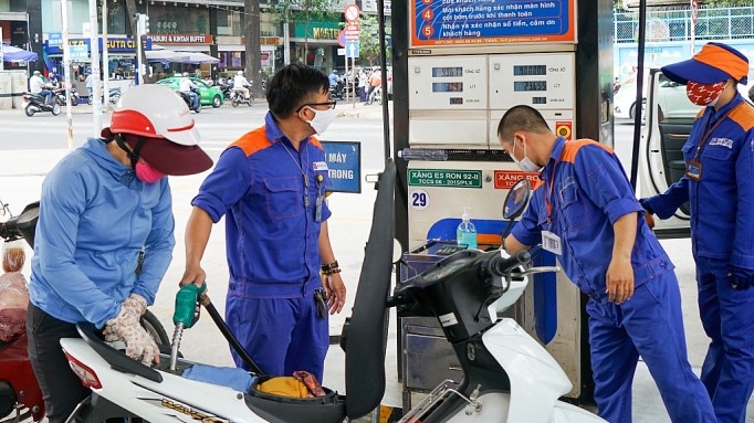 Giá xăng dầu hôm nay 20/3: Giá xăng dầu bật tăng mạnh