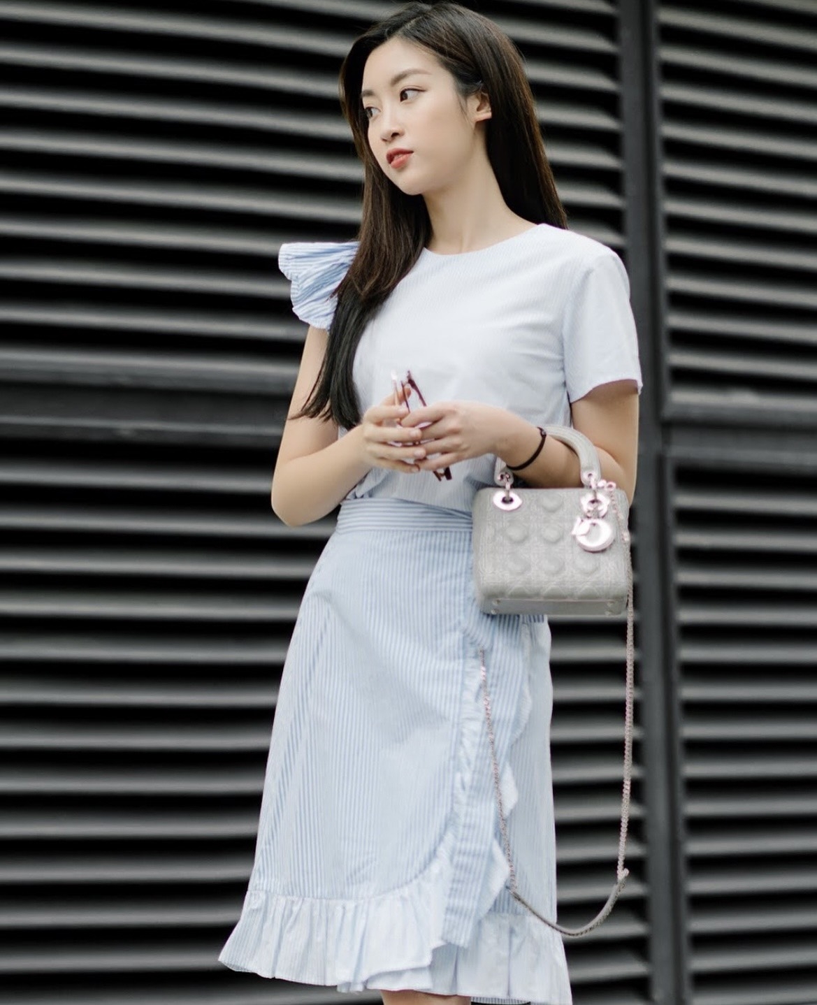 Đỗ Mỹ Linh 'lên đời' sở hữu dàn đồ hiệu tiền tỷ