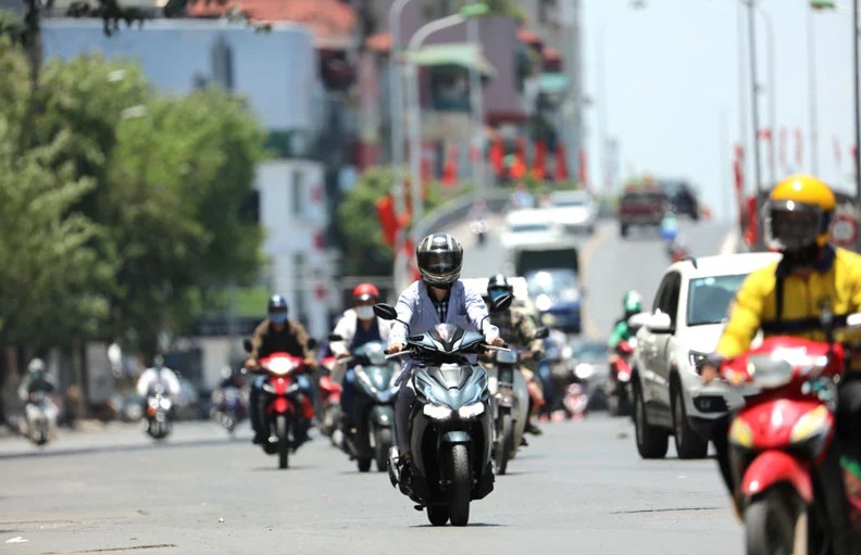 Miền Bắc bước vào đợt nắng nóng gay gắt