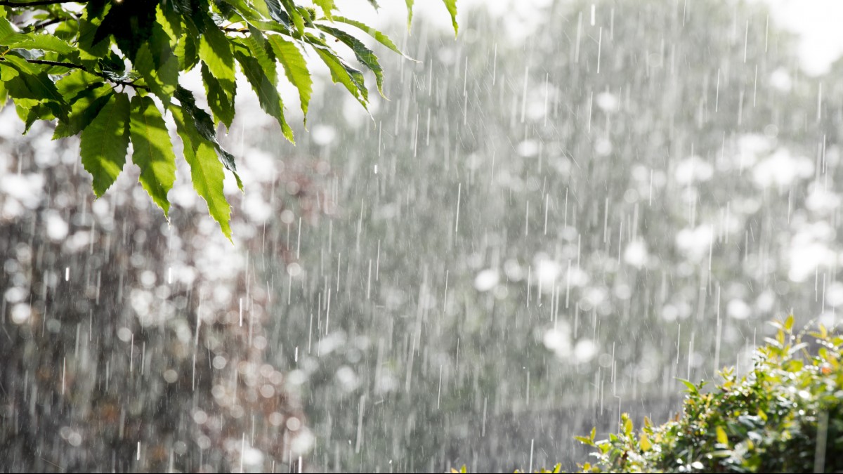 Miền Bắc đón không khí lạnh từ ngày 11/4, cảnh báo giông lốc và mưa đá