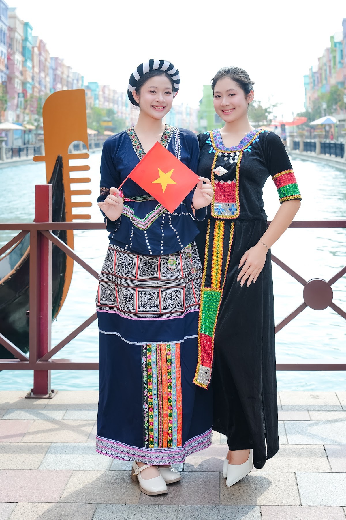 Show diễn Show diễn