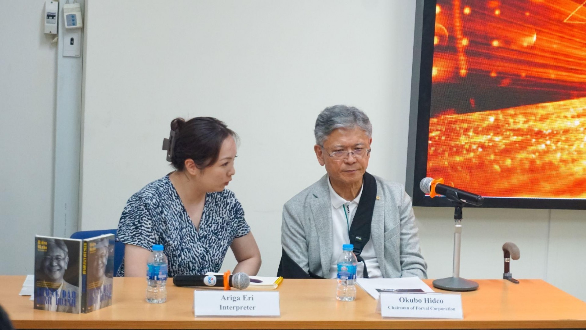 “Vương đạo kinh doanh” – Tư tưởng lãnh đạo khai sáng cho doanh nghiệp tương lai “Vương đạo kinh doanh” – Tư tưởng lãnh đạo khai sáng cho doanh nghiệp tương lai