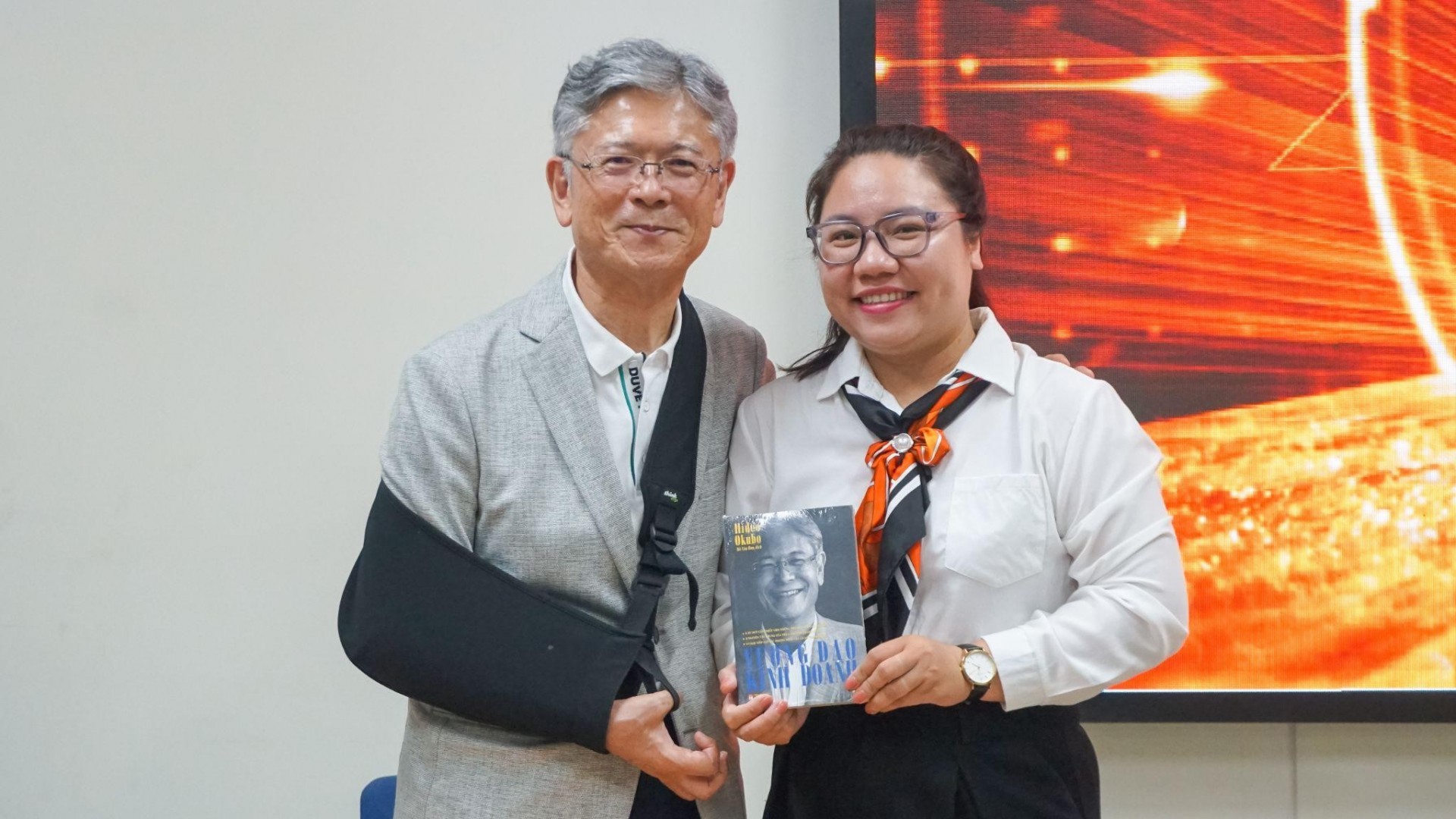 “Vương đạo kinh doanh” – Tư tưởng lãnh đạo khai sáng cho doanh nghiệp tương lai “Vương đạo kinh doanh” – Tư tưởng lãnh đạo khai sáng cho doanh nghiệp tương lai