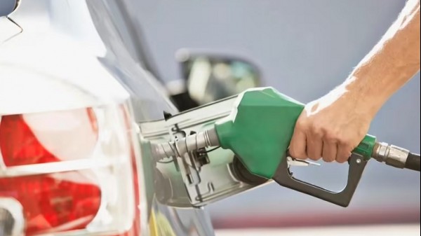 Đức hỗ trợ giá nhiên liệu để ứng phó khủng hoảng năng lượng