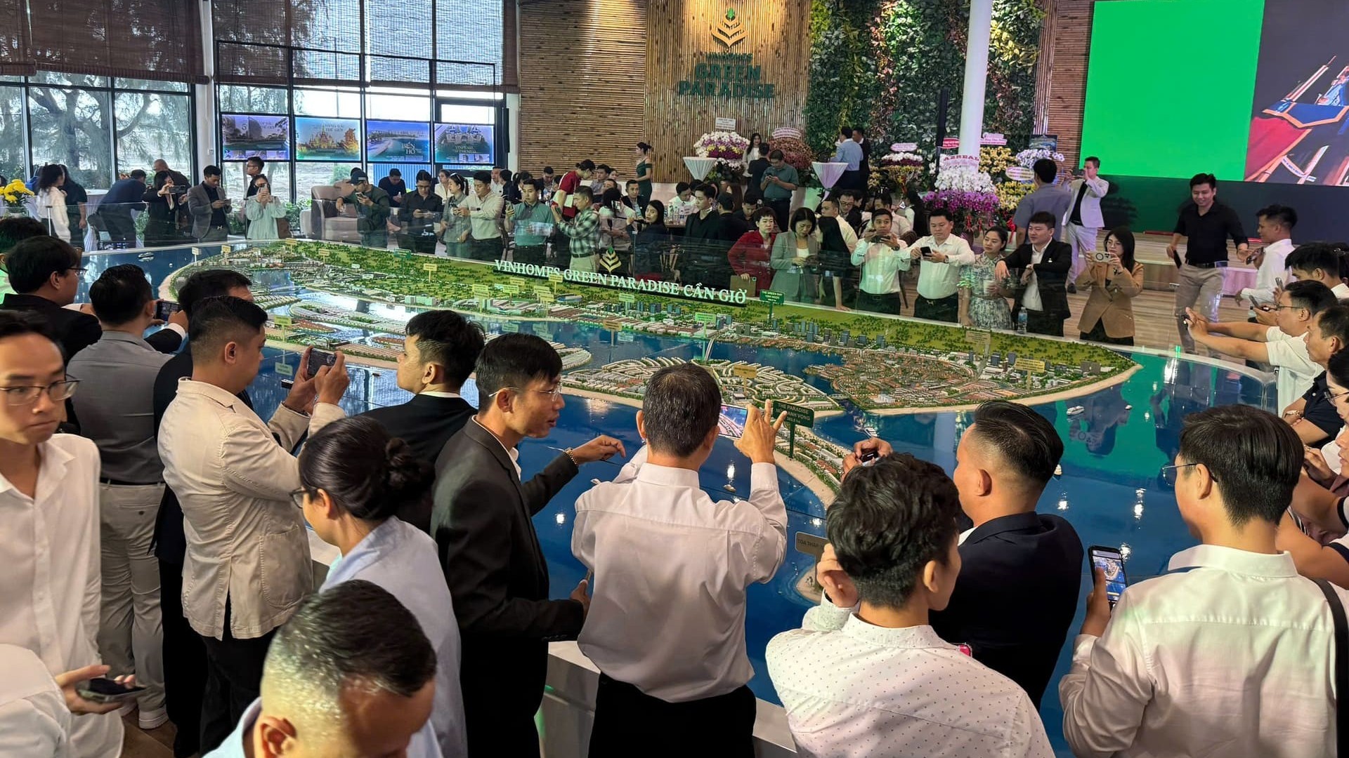 Tín dụng bất động sản 2026: Siết để an toàn hay nới để tăng trưởng?