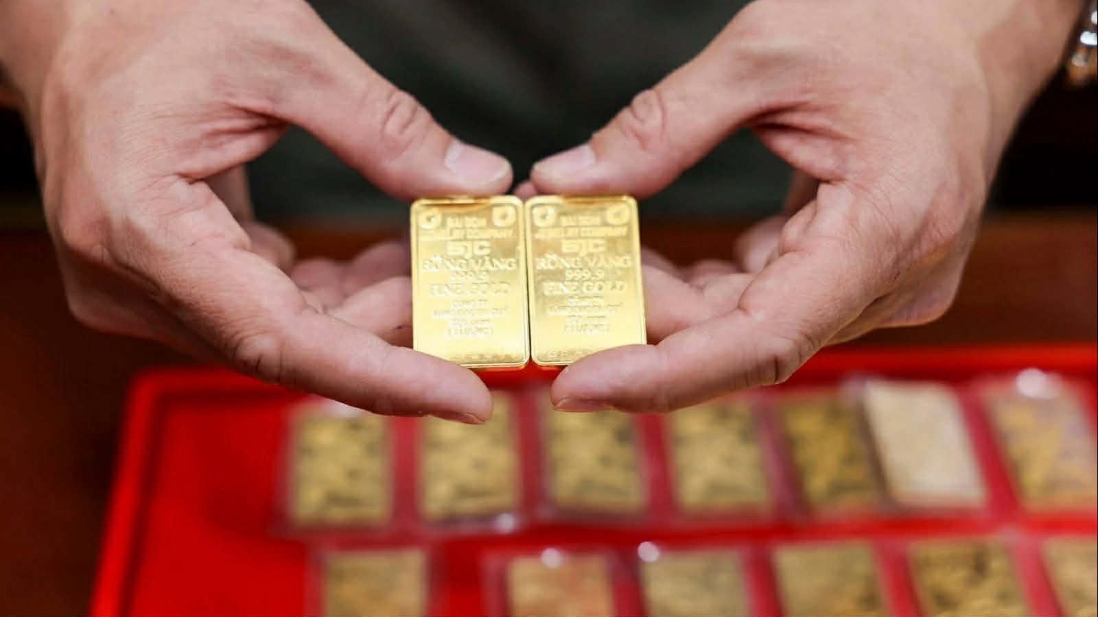 Đề xuất cho doanh nghiệp vay vàng trong dân để phục vụ chế tác và xuất khẩu