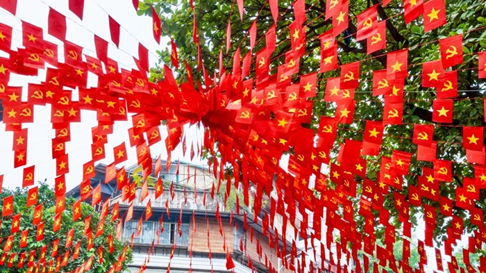 Kỷ niệm 51 năm Ngày Giải phóng miền Nam, thống nhất đất nước