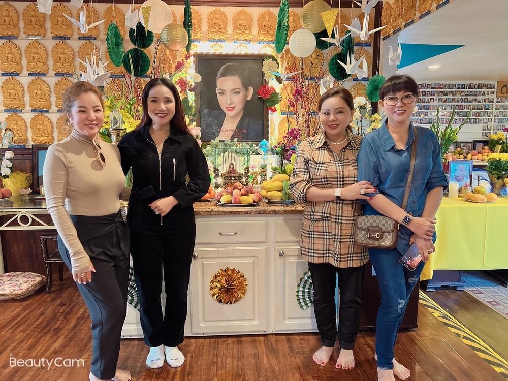 Sao Việt hôm nay 4/5: Thủy Tiên thân thiết bên em chồng sau hậu ồn ào từ thiện