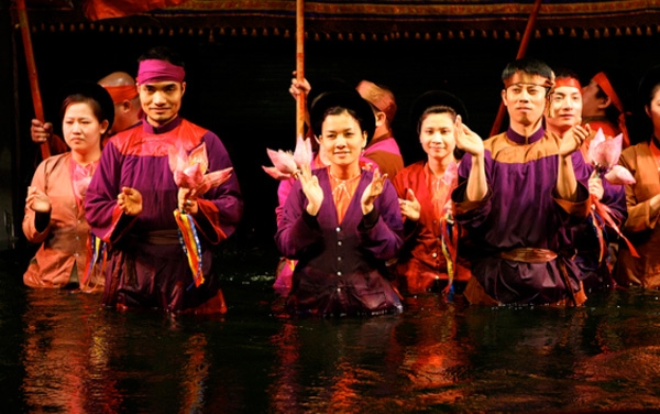 Đi tìm nguồn gốc của văn hóa truyền thống “múa rối nước”