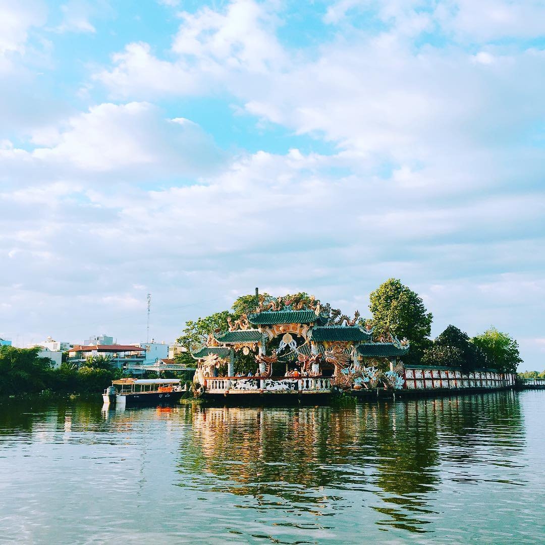 "Cầu gì được nấy" tại ngôi chùa Miếu Nổi linh thiêng tại Sài Gòn