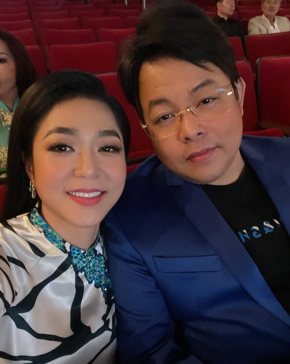 Danh tính Hà Thanh Xuân vợ mới cưới "vua cá Koi Việt Nam" Thắng Ngô Danh tính Hà Thanh Xuân vợ mới cưới "vua cá Koi Việt Nam" Thắng Ngô