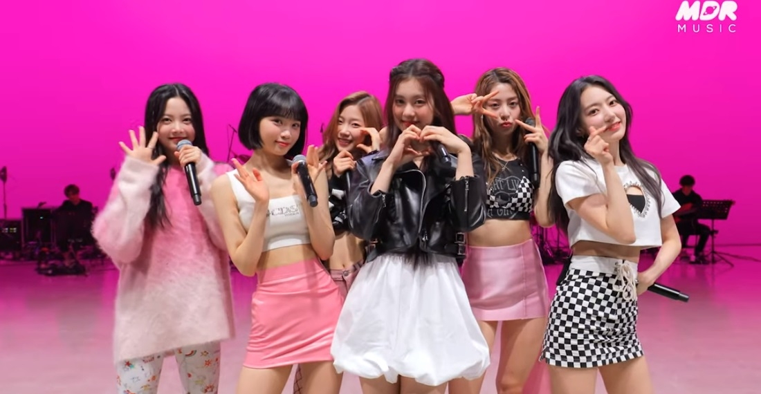 Sao Hàn hôm nay 9/5: LE SSERAFIM thể hiện khả năng hát live hoàn hảo, Kim Garam vẫn tiếp tục vướng phải nhiều tranh cãi Sao Hàn hôm nay 9/5: LE SSERAFIM thể hiện khả năng hát live hoàn hảo, Kim Garam vẫn tiếp tục vướng phải nhiều tranh cãi