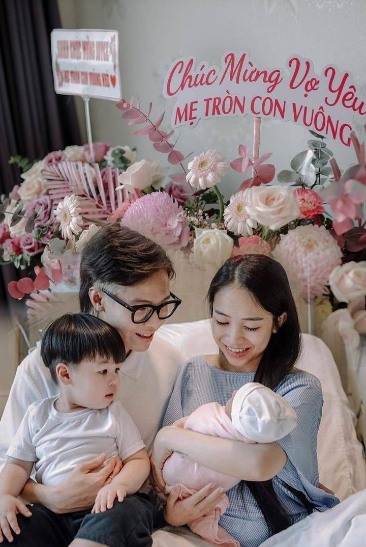 Sao Việt hôm nay 11/5: Tiệc cưới lộng lẫy của Hà Đức Chinh