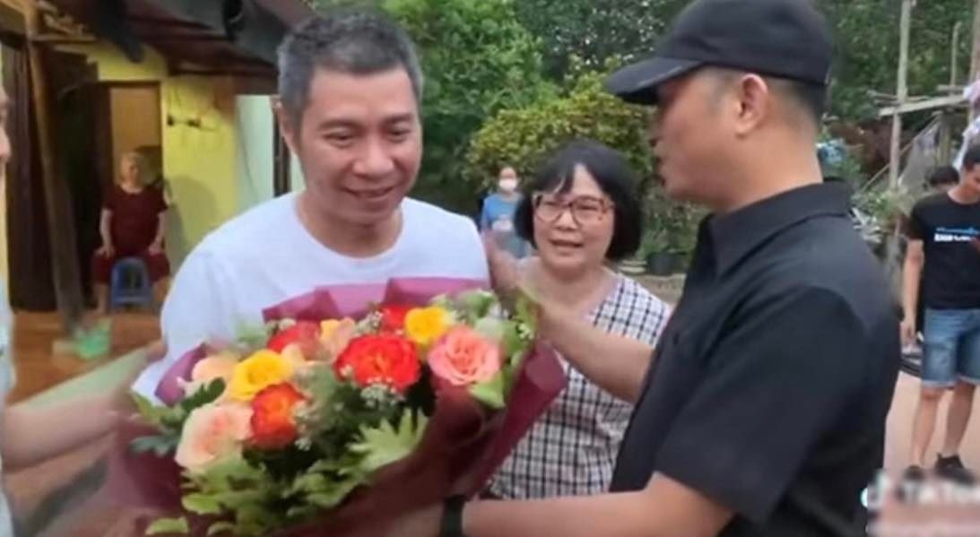 Sao Việt hôm nay 12/5: NSND Công Lý trở lại đoàn phim sau thời gian dài trị bệnh