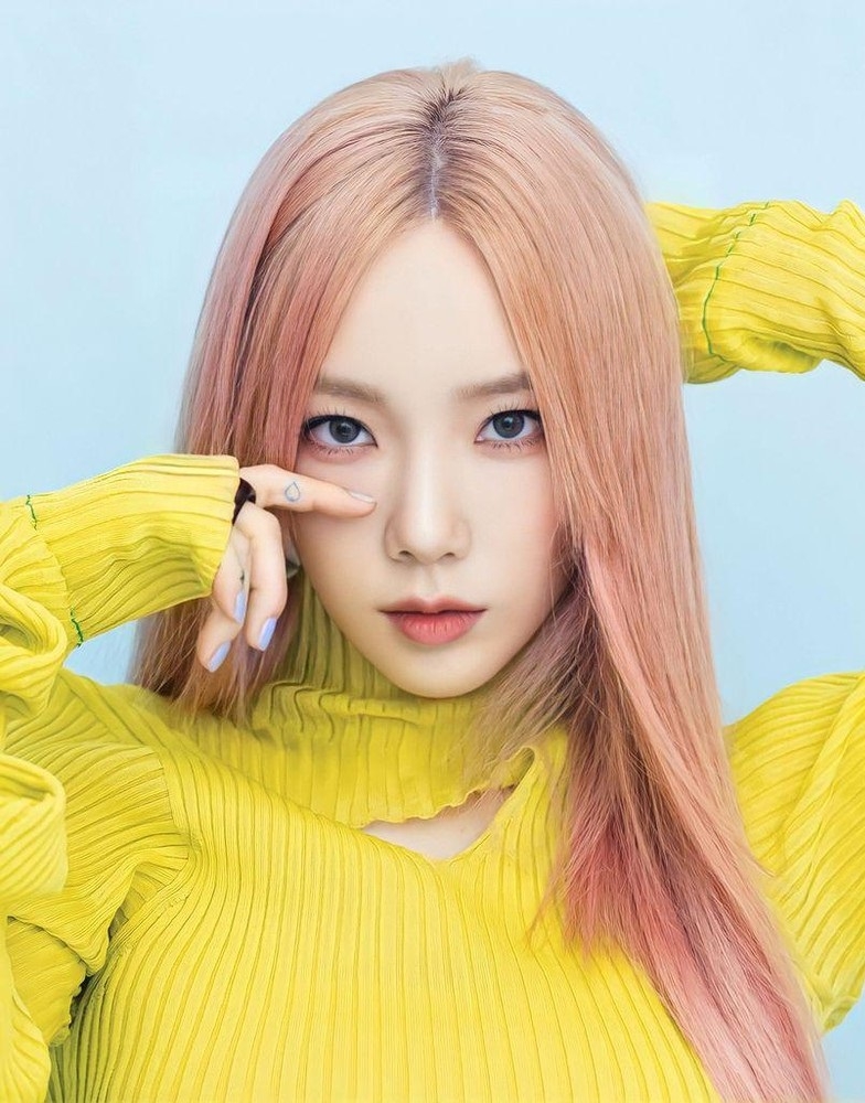 Sao Hàn hôm nay 15/5: Liệu TWICE có tiếp tục gia hạn hợp đồng với JYP Entertainment sau 7 năm?