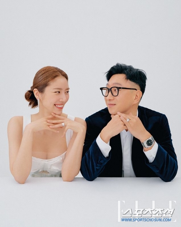 Sao Hàn hôm nay 15/5: Liệu TWICE có tiếp tục gia hạn hợp đồng với JYP Entertainment sau 7 năm?